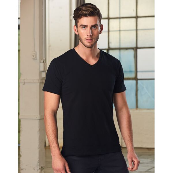MEN'S V-NECK TEE Thumbnail
